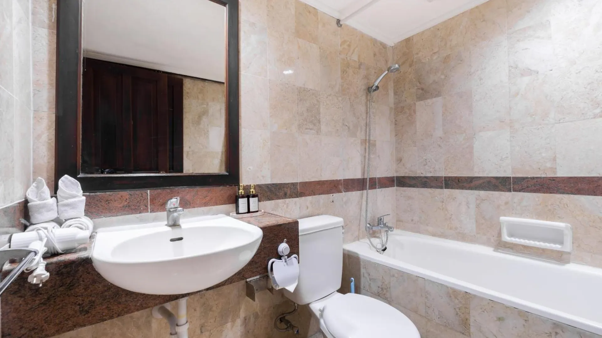 Private Apartment 6503 At The Jayakarta Residence Seminyak   Seminyak (Bali)