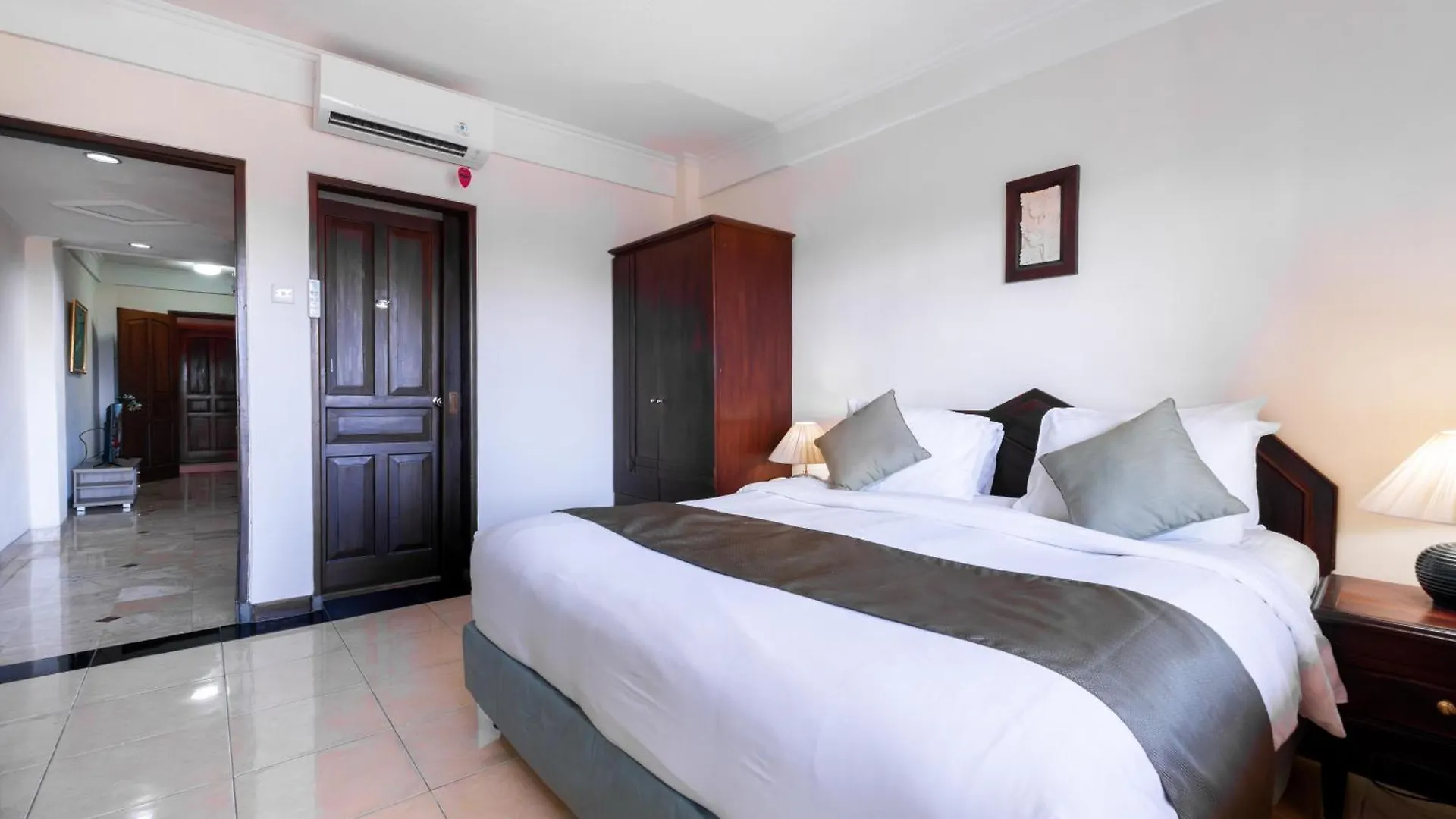 Private Apartment 6503 At The Jayakarta Residence Seminyak